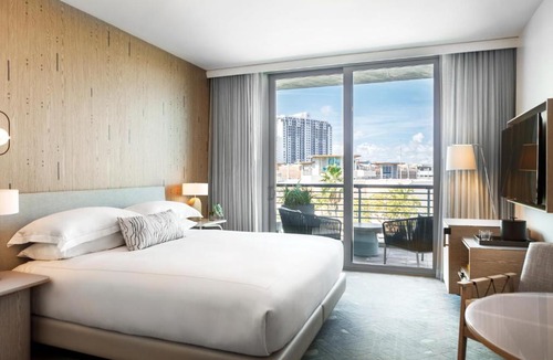 West Avenue Hotel | Kimpton - Hotel Palomar South Beach by IHG