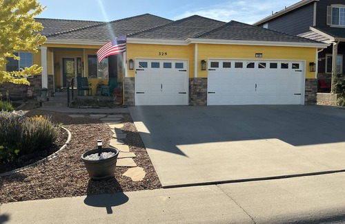 Johnstown House | King Bed Entire Suite No Cleaning Fee Private Entrance