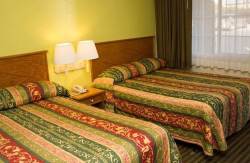 Gilroy Hotel | King's Rest Motel