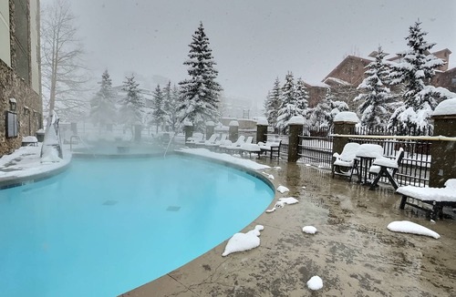 Mount Crested Butte Condo | King Suite w Pool & Hot Tub, Near Ski Lifts