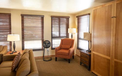 Tahoe Village Resort | Kingsbury of Tahoe