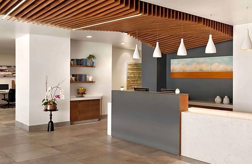 San Luis Obispo Hotel | La Quinta Inn & Suites by Wyndham San Luis Obispo Downtown