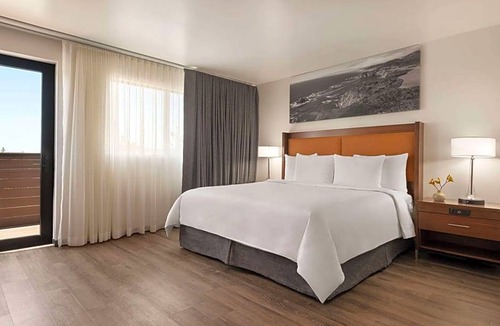 San Luis Obispo Hotel | La Quinta Inn & Suites by Wyndham San Luis Obispo Downtown
