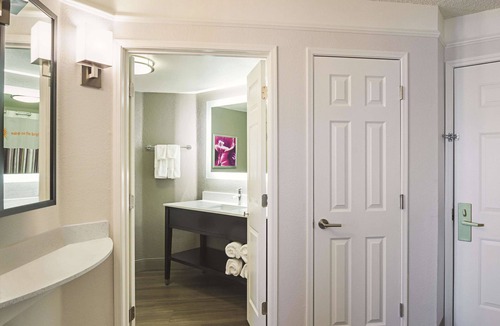 Greenwood Village Hotel | La Quinta Inn & Suites by Wyndham Denver Tech Center