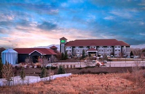 Loveland Hotel | La Quinta Inn & Suites by Wyndham Loveland