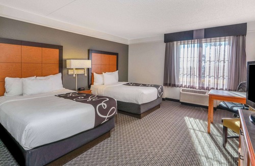 Pueblo Hotel | La Quinta Inn & Suites by Wyndham Pueblo
