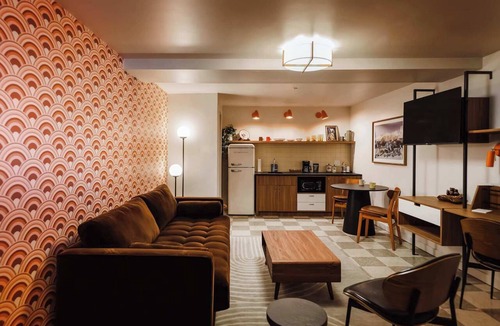Hale Hotel | La Vista Motel