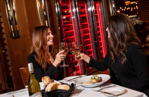 Black Hawk Hotel | Lady Luck Casino Black Hawk - A Caesars Rewards Destination