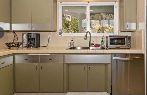 Lake Arrowhead Cabin | Lake arrowhead mountain heaven. high ceilings breathtaking views of Lake.