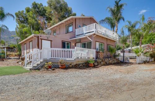 Lakeland Village Apartment | Lake Elsinore Apt 4 Mi to Water: Pets Welcome!