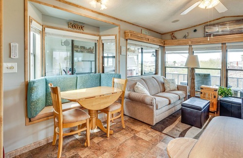 Lake Havasu City House | Lake Havasu City Rental w/ Private Beach Access!