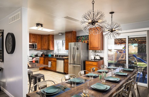 Northglenn House | ☆Lake Retreat ☆Hot Tub ☆Arcade ☆Playground ☆Gym ☆15 min to DT Denver
