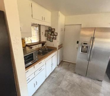 Lake Hughes House | Lake View Retreat in the Mountains, 1 Hr from LA