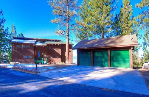 Glenbrook House | Lake Views | Sauna | Game Room | BBQ | Bar