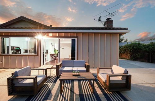 East San Mateo Apartment | Lakefront 3 Bedroom Retreat with Beautiful Water Views