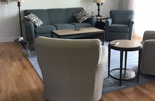 Geneva-on-the-Lake Condo | LAKEFRONT condo beach level -Sleeps 8 indoor pool.