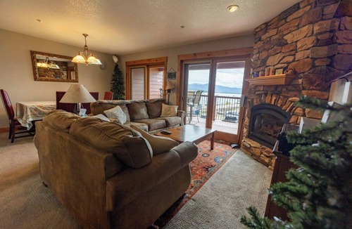 Grand Lake Condo | Lakefront Luxury Townhome at Beacon Landing Townhomes and Marina Unit 5
