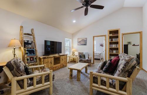 Pagosa Springs House | Lakeview Cabin in Pagosa Springs CO
