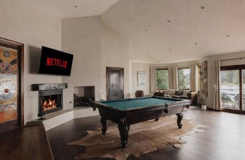 Big Bear Lake House | Lakeview Luxe Lodge