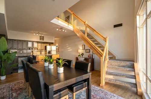 Ohio City Apartment | Lakeview Penthouse + Modern + Rooftop + Parking