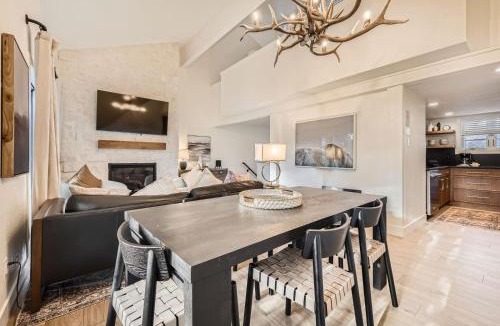 Warrior's Mark Apartment | Lance's West 7 Condominium