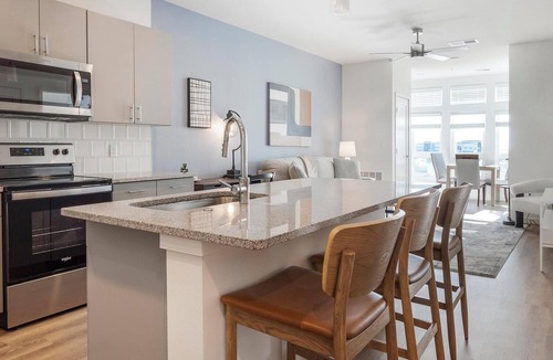 Northgate Apartment | Landing | Amazing 1BD, Gym, Pool