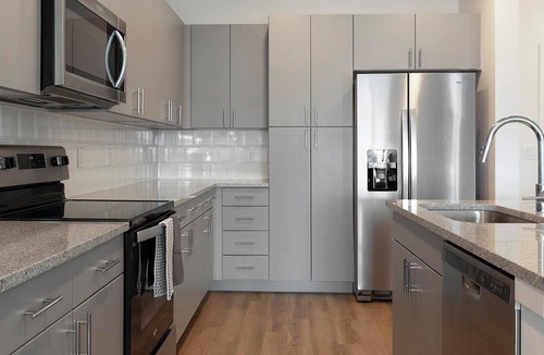 Northgate Apartment | Landing | Beautiful 1BD, Pool, Gym