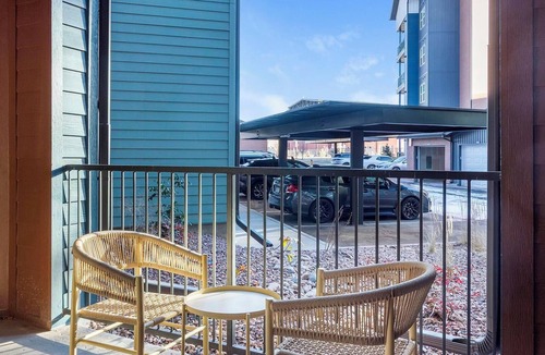 Northgate Apartment | Landing | Beautiful 2BD, Gym, Pool