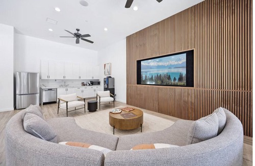 Las Vegas Apartment | Landing | Beautiful 1BD, Clubhouse, Gym