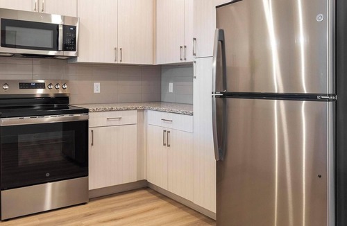 Firestone Apartment | Landing | Beautiful 1BD, Clubhouse, Gym