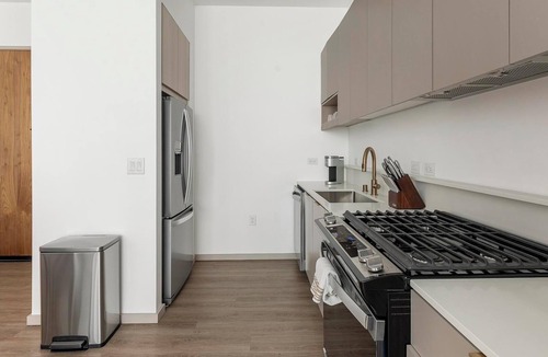 Spring Valley Apartment | Landing | Incredible 2BD, Pool, Gym