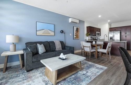 Johnstown Apartment | Landing | Spectacular 2BD, Gym, Yoga Studio