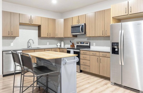 Littleton Apartment | Landing | Spectacular 2BD, Game Room, Clubhouse