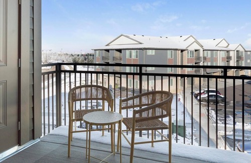 Firestone Apartment | Landing | Spectacular 2BD, Gym, Clubhouse