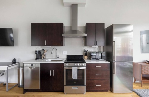 Cherry Creek Apartment | Landing | Stunning Studio, Rooftop Lounge