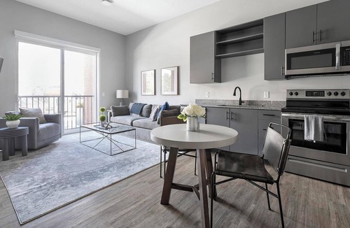 Fort Collins Apartment | Landing | Stylish 1BD in Fort Collins