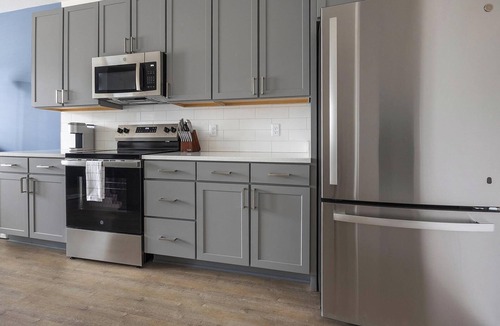 Broomfield Apartment | Landing | Stylish 1BD, Gym, Yoga Studio