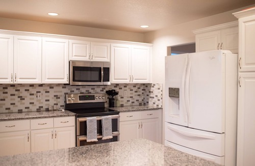 Castle Rock House | Large Luxurious Home Breathtaking Views w/FirePit