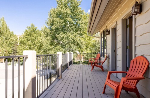 Steamboat Springs House | Large Luxury Home w/Private Hot Tub/Garage