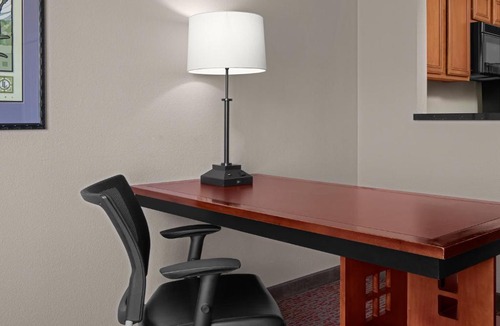 Snail Hotel | Larkspur Landing Extended Stay Suites Sunnyvale