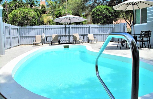 Victoria Park Apartment | Las Olas Oasis Ft Lauderdale LUXURY get away