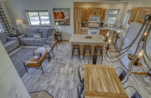 Lake Hatcher Park House | Last-Minute Summer Escape! Book an August Stay by 7/31 for 15% Off