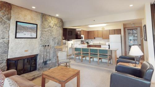 Snowmass Village House | Laurelwood Condominiums 104