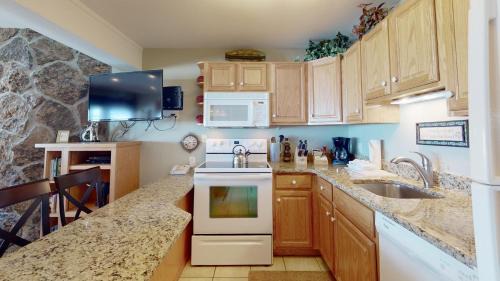 Snowmass Village House | Laurelwood Condominiums 410