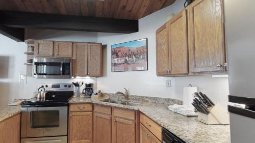 Snowmass Village House | Laurelwood Condominiums 413