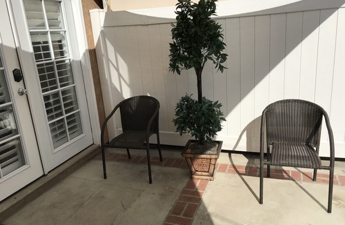 Del Aire Apartment | LAX LUXURY STUDIO Beautiful & spacious, 5 minutes from Beach, LAX, SOFI, FORUM.