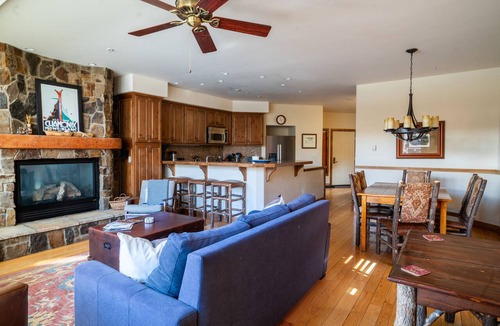 Mountain Village Condo | Le Chamonix I by AvantStay | Condo w/Views in Great Location