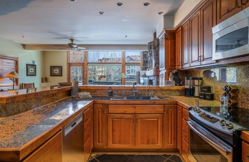 Mountain Village Condo | Le Chamonix I by AvantStay | Condo w/Views in Great Location