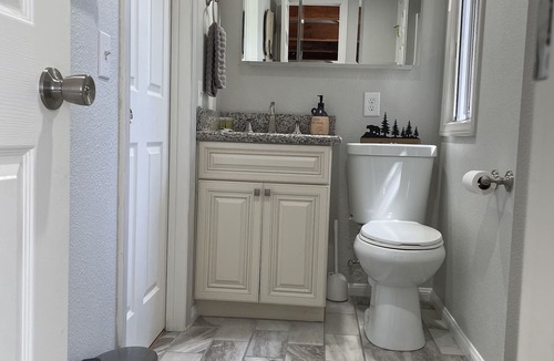 Twin Peaks Cottage | Le Petite Cottage
