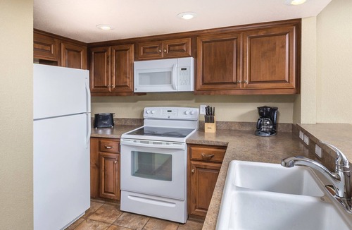 Tahoe Village House | Leave your worries at the door!